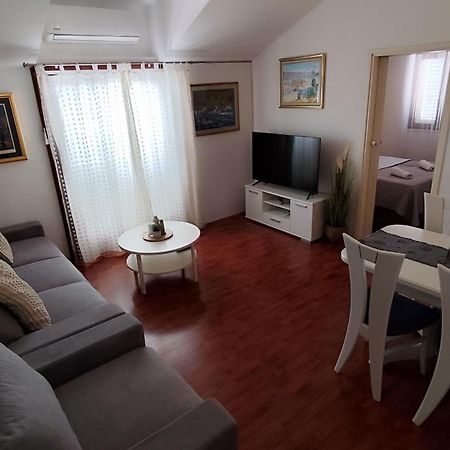 Apartman Beus Makarska Ngoại thất bức ảnh