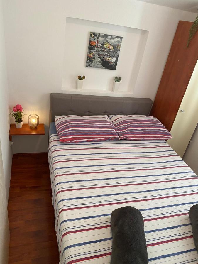 Apartman Beus Makarska Ngoại thất bức ảnh