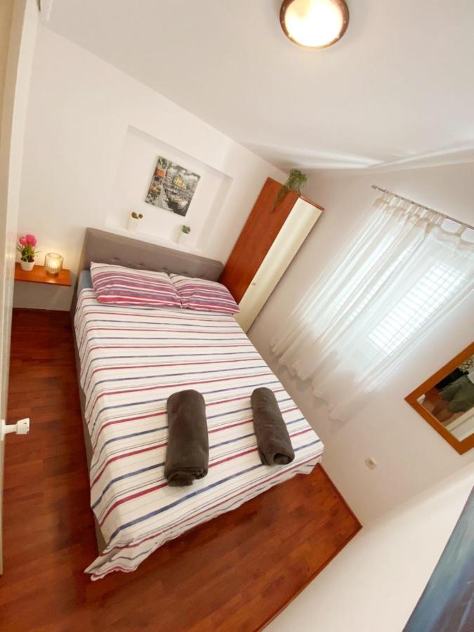 Apartman Beus Makarska Ngoại thất bức ảnh