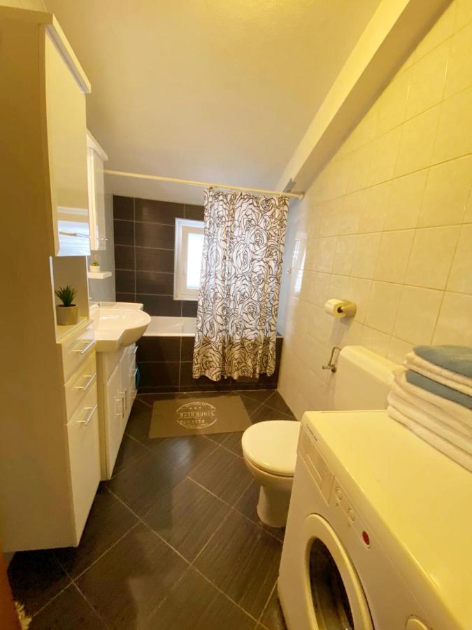 Apartman Beus Makarska Ngoại thất bức ảnh