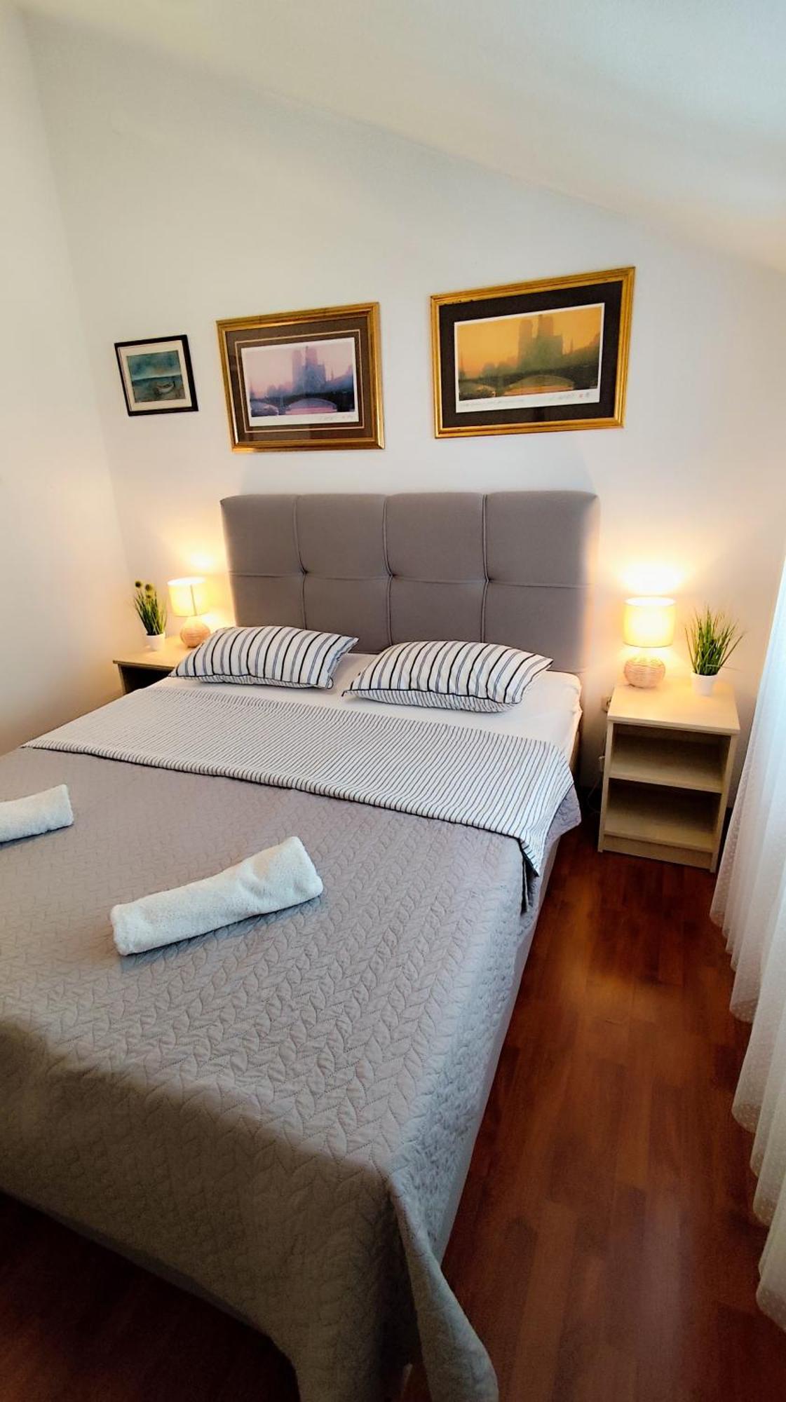 Apartman Beus Makarska Ngoại thất bức ảnh