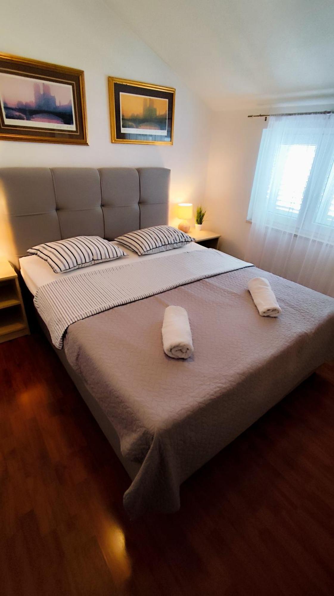 Apartman Beus Makarska Ngoại thất bức ảnh