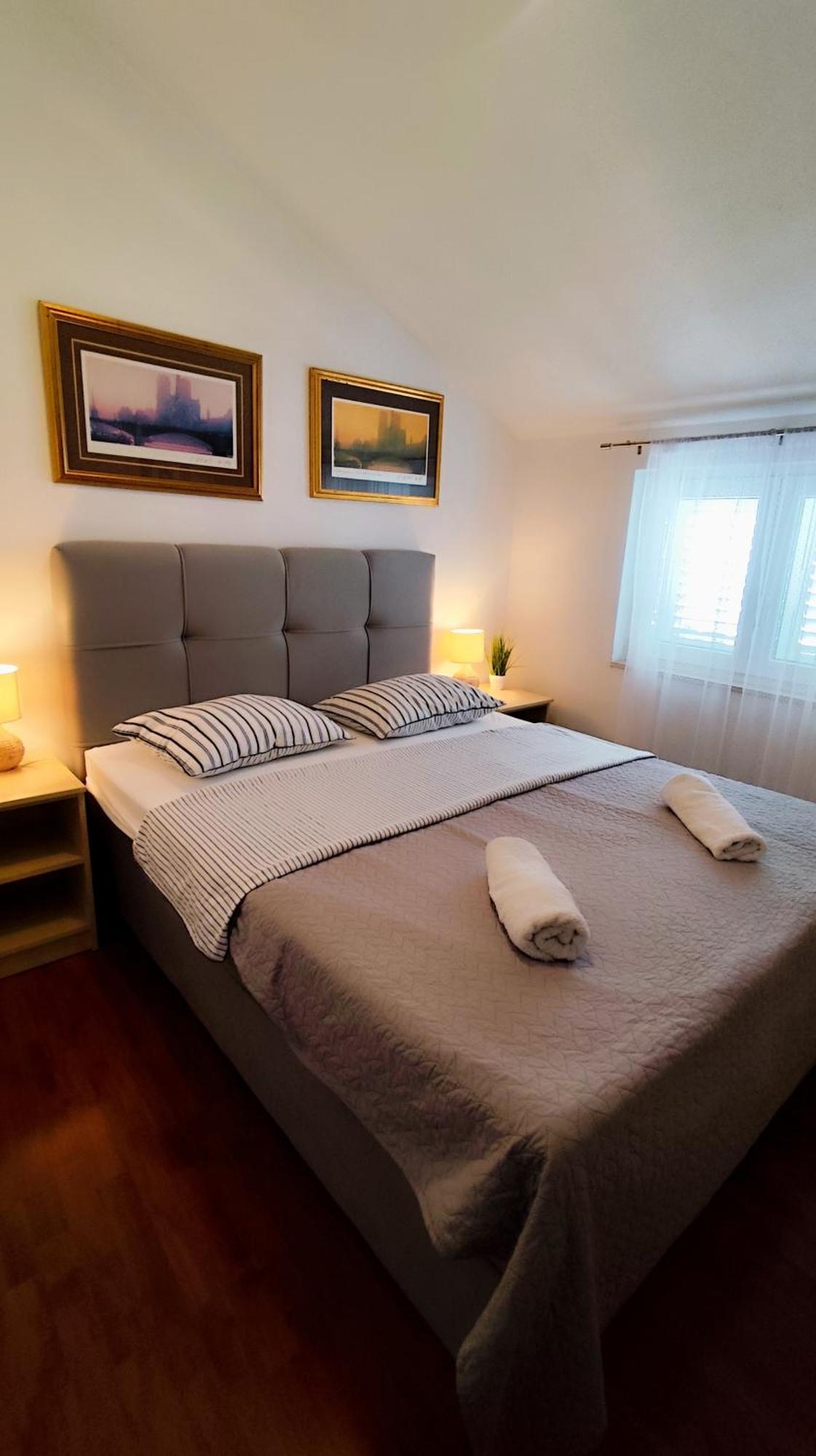 Apartman Beus Makarska Ngoại thất bức ảnh
